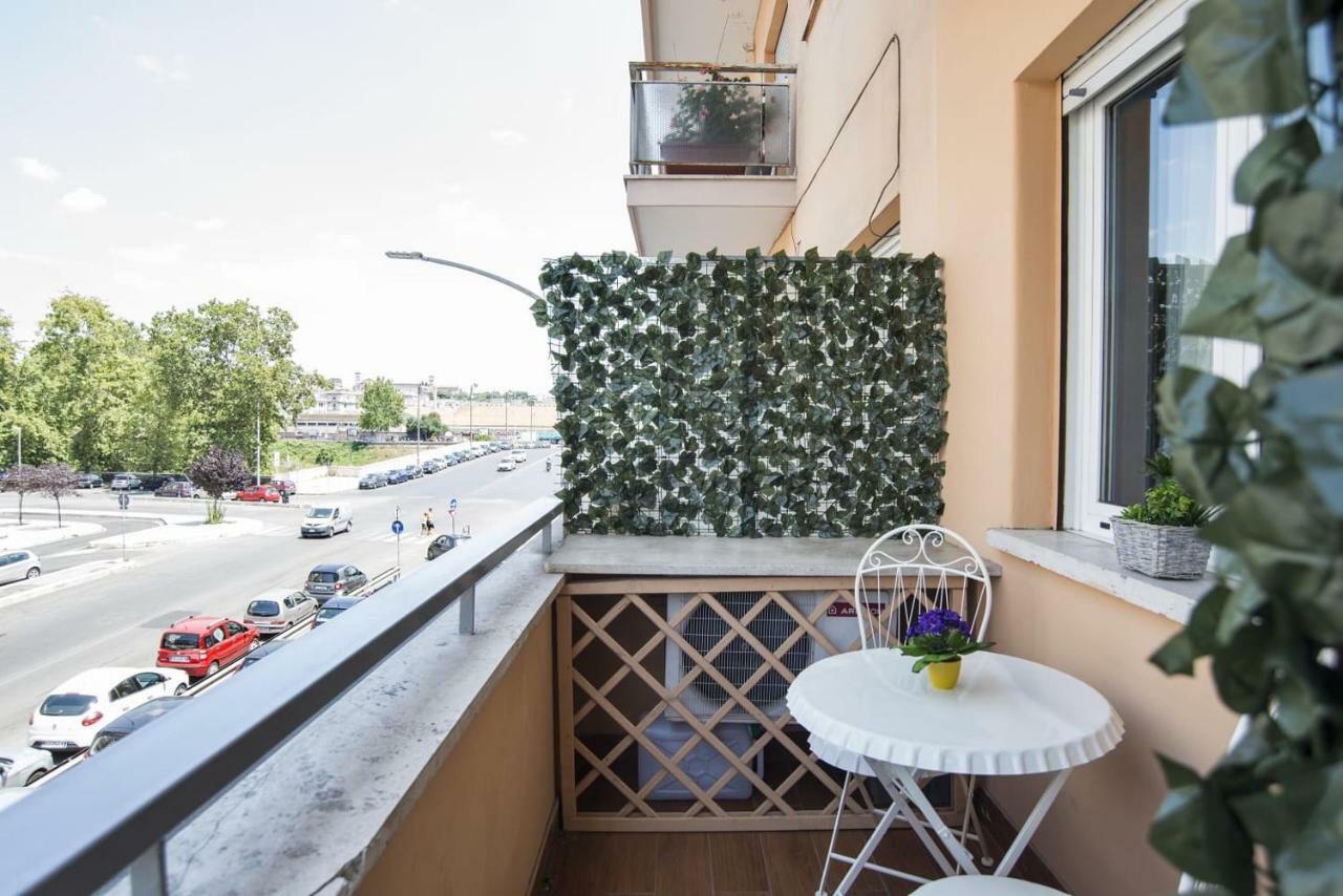 Stradivari Luxury Apartment Roma Exterior foto
