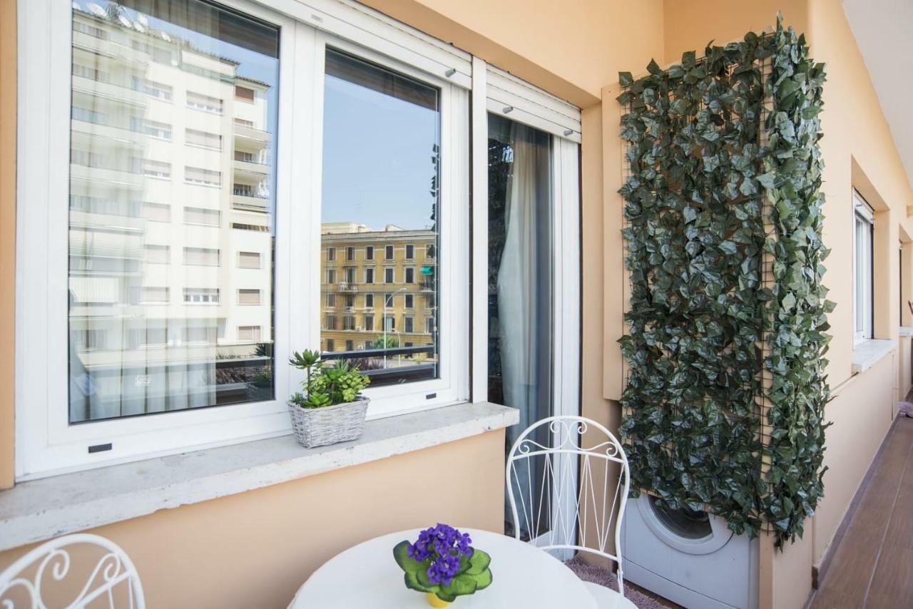 Stradivari Luxury Apartment Roma Exterior foto